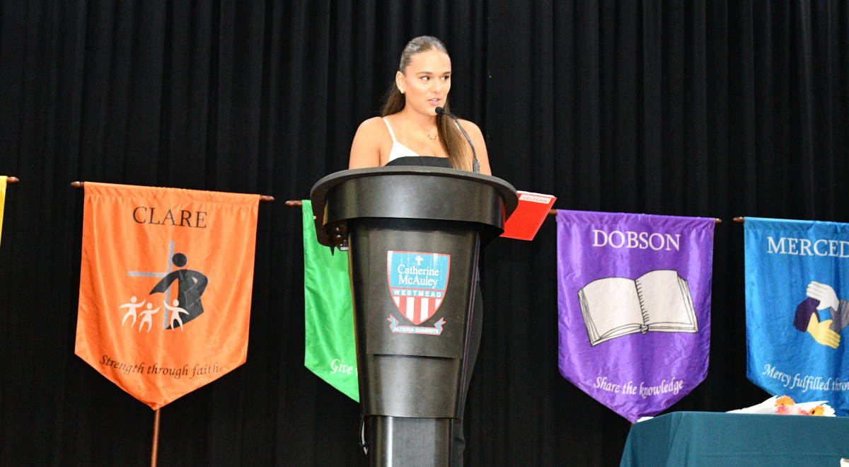 Lea Zeydan gave words of advice to students in her assembly address.